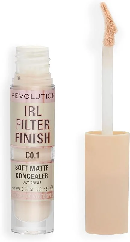 Makeup Revolution, Correcteur de teint IRL Filter Finish, couvrance moyenne à complète — Maquillage