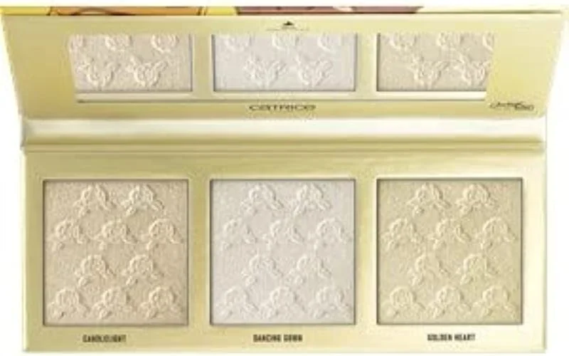 Disney Princess Belle Face Highlight Palette 020 Never Give Up CATRICE Maquillage Palette